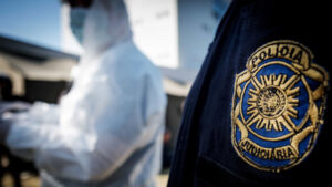 Arrestati 5 dipendenti dei porti di Setúbal e Sines per corruzione.
