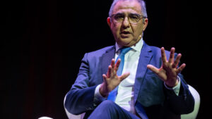 Bolieiro difende piattaforme logistiche con Capo Verde