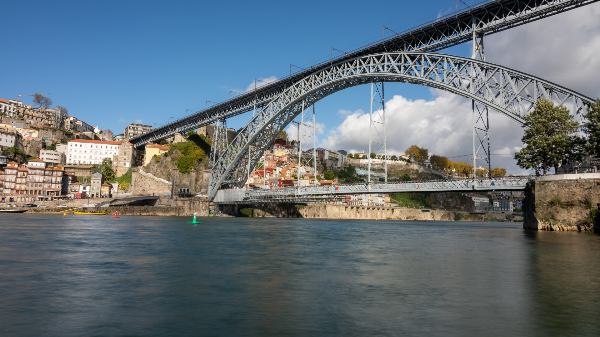 Corpo in "avanzato stato di decomposizione" trovato nel fiume Douro
