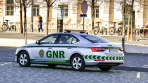Custodia cautelare per due sospetti di traffico di droga a Vila Verde