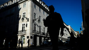 Custodia cautelare per sospetto di traffico di stupefacenti a Leiria.