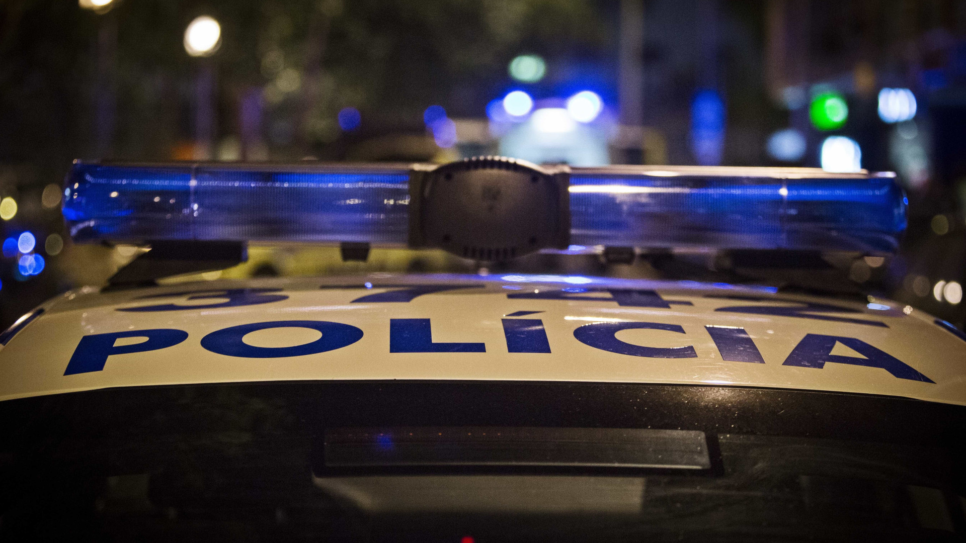 Finge di essere vittima di furto, ma finisce arrestato dalla polizia a Lisbona.