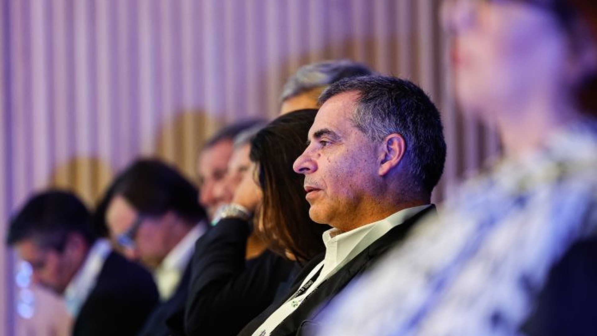 Il governo spera raggiungere un'intesa sulla centralizzazione dei diritti entro la fine del termine.