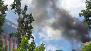 Incendio divampa nel Centro Commerciale Colombo a Lisbona