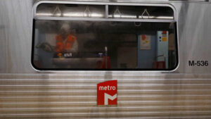 Lisbona. Arrestato dopo essere entrato nella metropolitana per "effettuare graffiti sui treni"