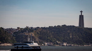 O PCP exige al Governo un rafforzamento delle linee di trasporto fluviale sul Tejo.