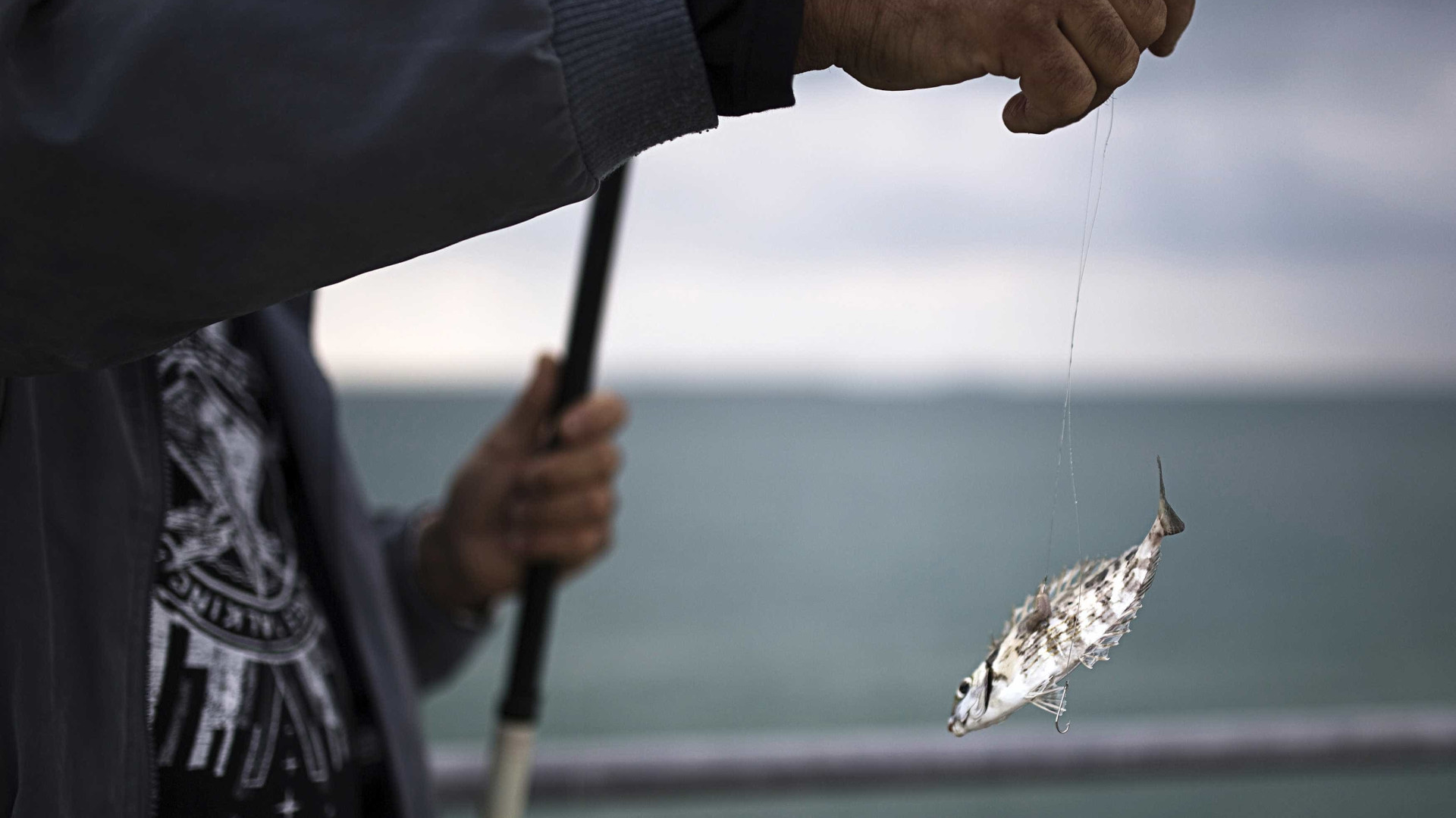Pescatore dilettante muore sulla spiaggia della Baleeira a Sagres