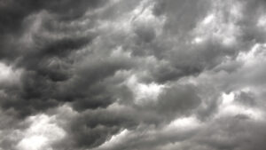 Pioggia e cielo nuvoloso: La condizione del tempo questo sabato (e non solo)