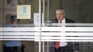 Relação nega richiesta di Sócrates di allontanare il giudice e lo multa di 1.000 €.