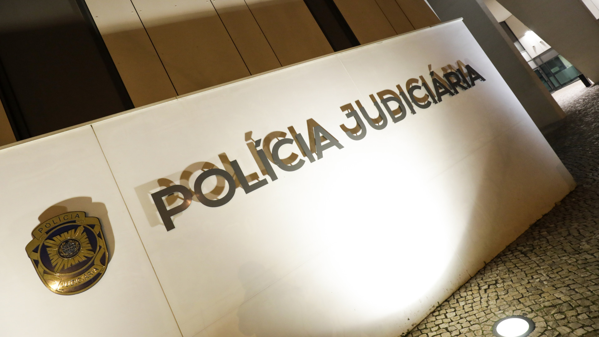 Smantellato gruppo che assaltava case di anziani nel nord del paese.