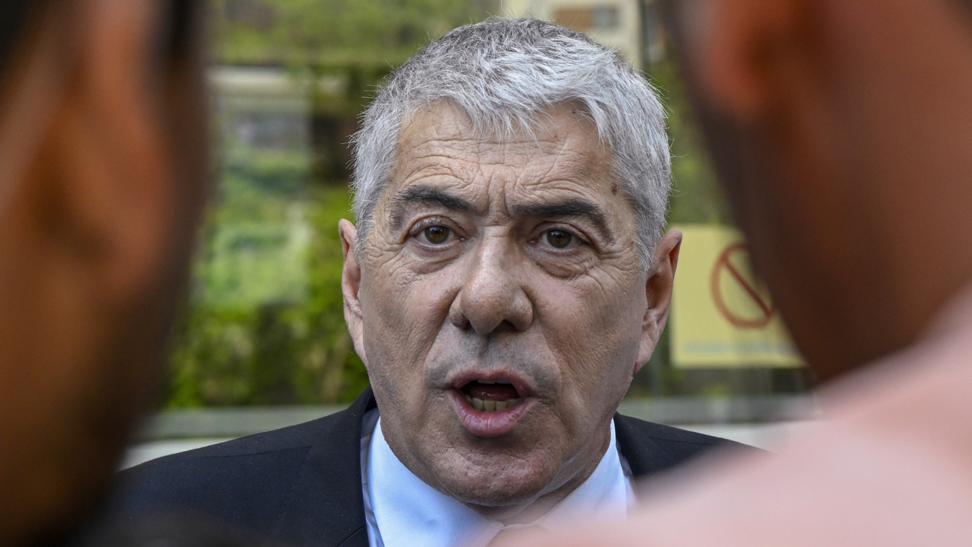 "Sono già passati tre giorni. Le prove che ho favorito chiunque fosse? Nemmeno una"