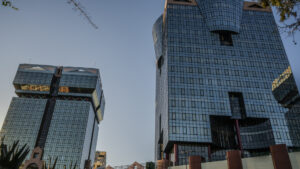 Trabalhador muore dopo cadere da un edificio alle Amoreiras a Lisbona.