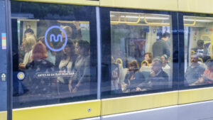 Un ferito lieve in collisione tra autobus e metro a Vila do Conde